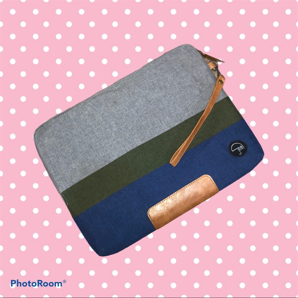 DRI X PKG Laptop Sleeve